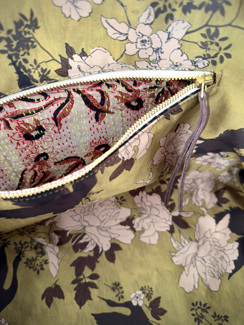 BINIALI CLUTCH - REMNANT BRITISH HOUNDSTOOTH & VINTAGE BIRDS & FLOWERS SILK - ONE-OF-ONE
